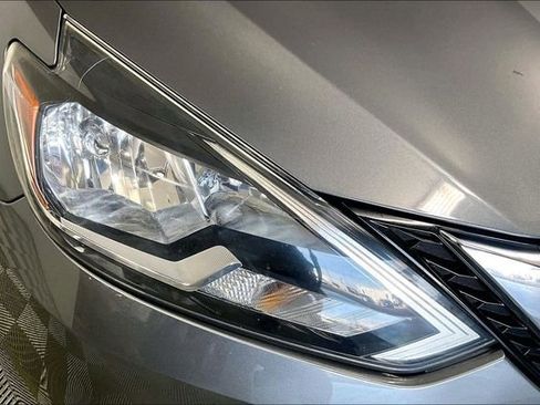Used 2017 Nissan Sentra S FWD image 26