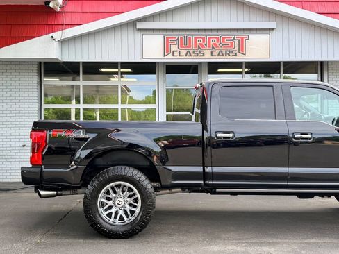 Used 2019 Ford F250 Platinum w/ Platinum Ultimate Package image 11