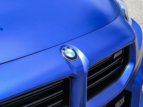 Used 2025 BMW M2 w/ Lighting Package RWD image 10