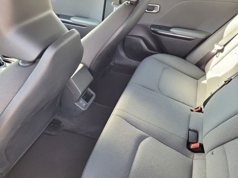 Used 2025 Kia K4 FWD image 9