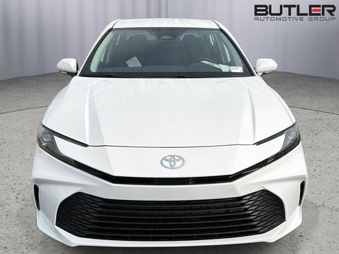 New 2026 Toyota Camry LE FWD image 9
