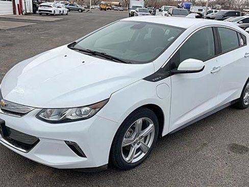 Used 2018 Chevrolet Volt LT image 5