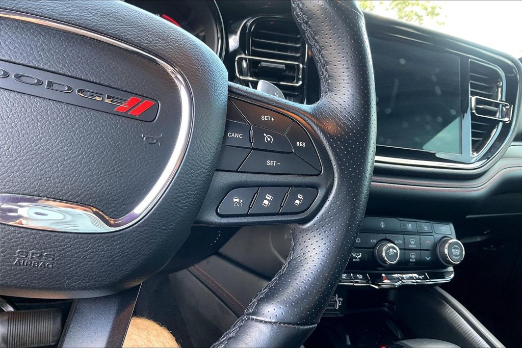 Used 2025 Dodge Durango R/T AWD/4WD image 9