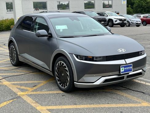 New 2024 Hyundai Ioniq 5 Limited image 7