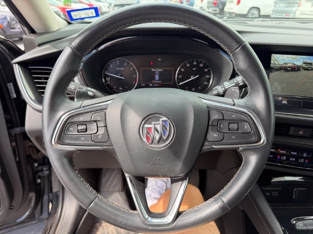 Used 2022 Buick Envision Preferred FWD image 17