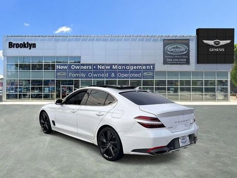 Used 2023 Genesis G70 3.3T w/ Sport Advanced Package image 7