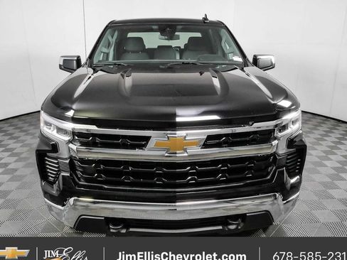 Certified 2022 Chevrolet Silverado 1500 LT AWD/4WD image 24