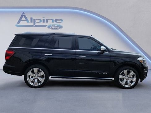 Used 2023 Ford Expedition Platinum image 6