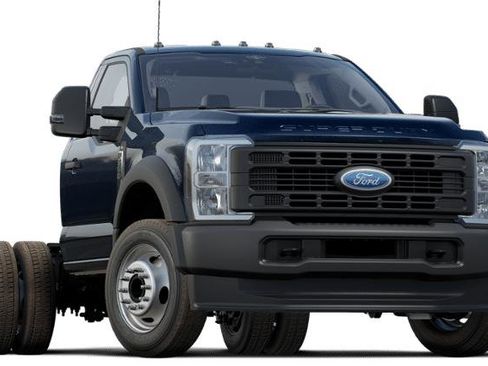New 2025 Ford F550 XL image 30