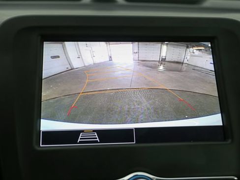 Used 2023 Chevrolet Equinox RS AWD/4WD image 23