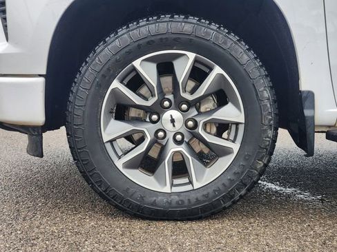 Used 2023 Chevrolet Silverado 1500 RST w/ Convenience Package II image 14