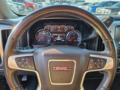 Used 2014 GMC Sierra 1500 SLT w/ SLT Crew Cab Value Package AWD/4WD image 23