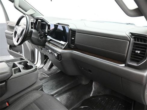 Used 2023 GMC Sierra 1500 SLE image 24