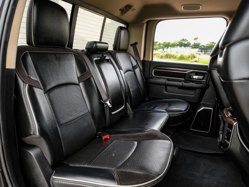 Used 2022 RAM 3500 Laramie AWD/4WD image 44