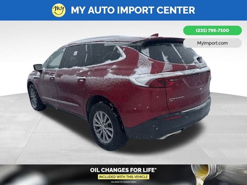 Used 2024 Buick Enclave Premium image 4