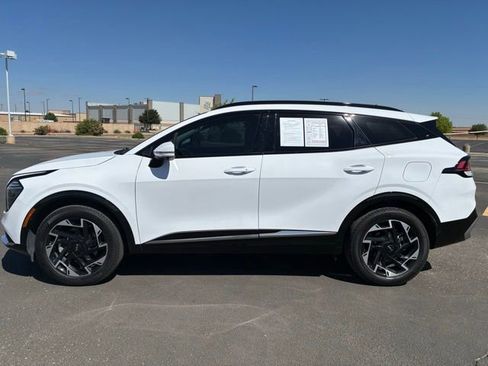 Used 2025 Kia Sportage SX AWD/4WD image 3