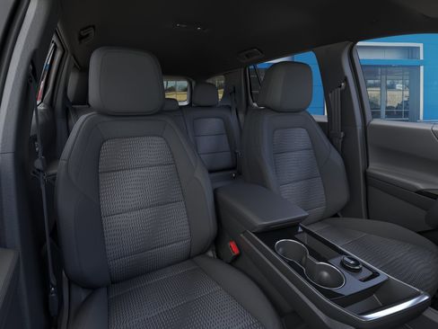 New 2026 Chevrolet Equinox LT AWD/4WD image 17
