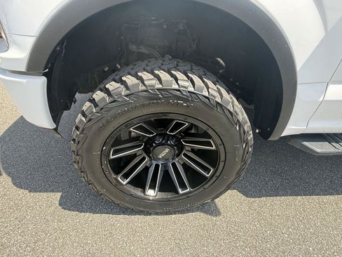 Used 2019 Ford F150 XL w/ Equipment Group 101A Mid AWD/4WD image 24
