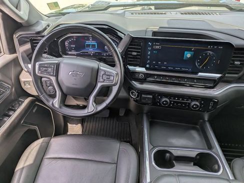 Used 2024 Chevrolet Silverado 2500 LTZ w/ LTZ Plus Package AWD/4WD image 17