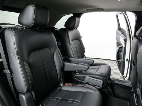 Used 2024 MAZDA CX-90 3.3 Turbo w/ Preferred Plus image 21