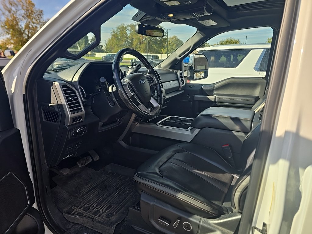 Used 2020 Ford F450 Platinum w/ FX4 Off-Road Package AWD/4WD image 7