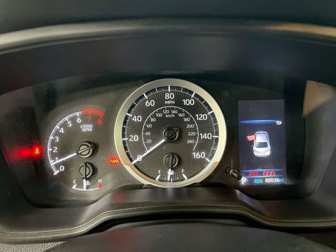 Used 2022 Toyota Corolla LE FWD image 12