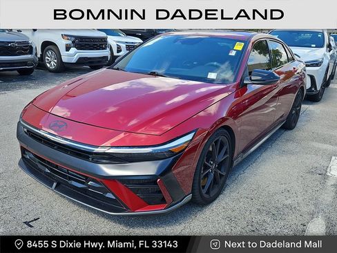 Used 2024 Hyundai Elantra N image 2