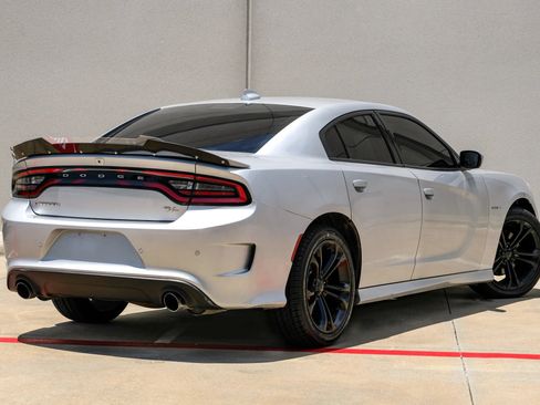 Used 2021 Dodge Charger R/T RWD image 9