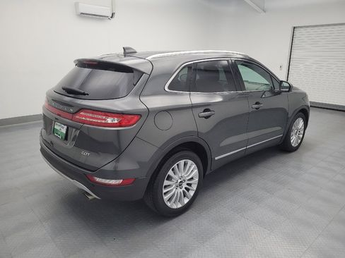 Used 2017 Lincoln MKC Reserve w/ Lincoln MKC Climate Package FWD image 10