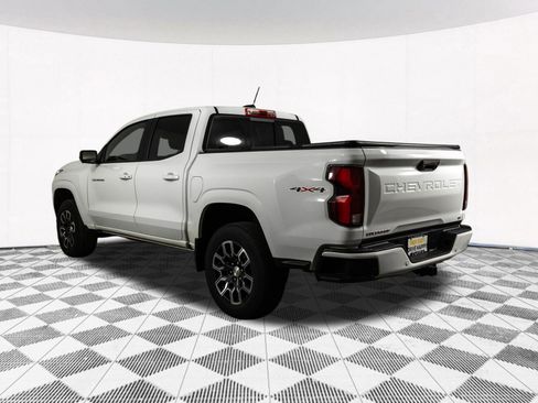 Used 2023 Chevrolet Colorado LT w/ LT Convenience Package III AWD/4WD image 17