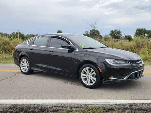 Used 2016 Chrysler 200 Limited FWD image 1