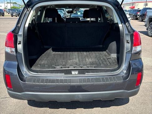 Used 2013 Subaru Outback 2.5i Premium AWD/4WD image 31