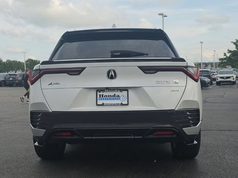 Used 2024 Acura ZDX A-Spec AWD/4WD image 6