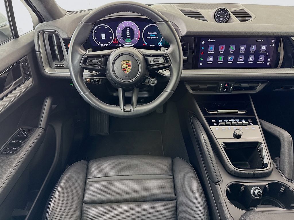 Certified 2024 Porsche Cayenne Coupe AWD/4WD image 25