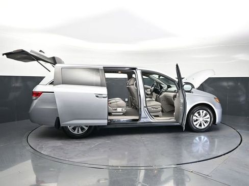 Used 2016 Honda Odyssey EX-L image 43