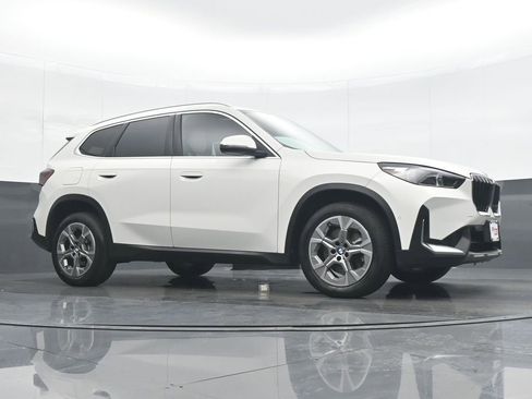Used 2023 BMW X1 xDrive28i w/ Convenience Package AWD/4WD image 32