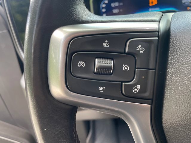 Used 2022 Chevrolet Silverado 1500 LT w/ Convenience Package II AWD/4WD image 29
