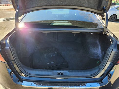 Used 2022 Nissan Altima 2.5 SV image 14