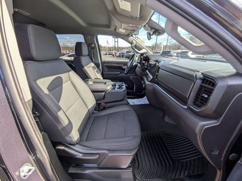 Used 2023 Chevrolet Silverado 1500 LT image 34
