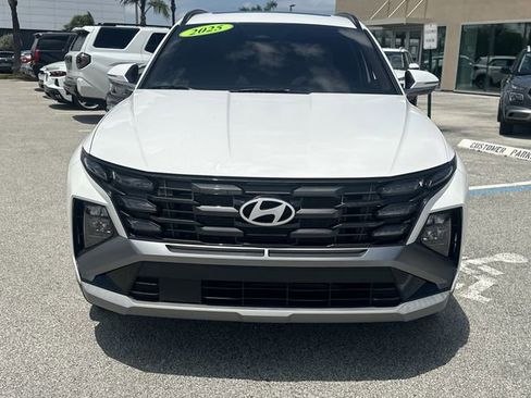 Certified 2025 Hyundai Tucson SEL FWD image 3