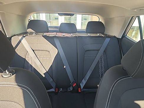 Certified 2023 Hyundai Venue SEL image 26