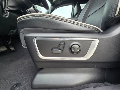 Used 2025 RAM 1500 Laramie w/ Night Edition AWD/4WD image 24