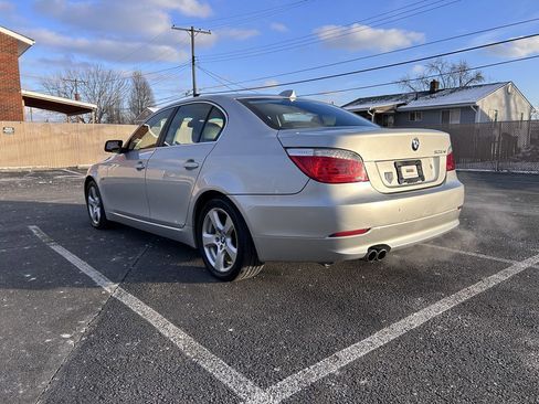 Used 2008 BMW 535xi Sedan image 3
