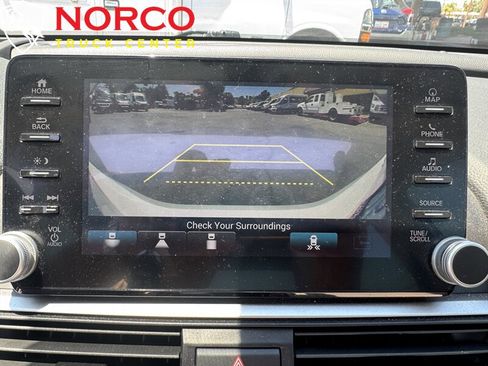 Used 2020 Honda Accord Touring image 24