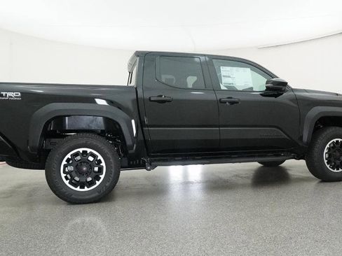New 2026 Toyota Tacoma TRD Off-Road image 20