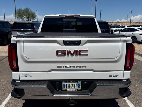 Used 2023 GMC Sierra 1500 SLT w/ SLT Convenience Package AWD/4WD image 17