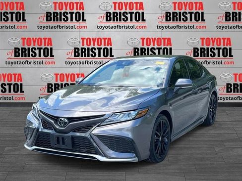 Used 2024 Toyota Camry XSE w/ Cold Weather Package FWD image 8