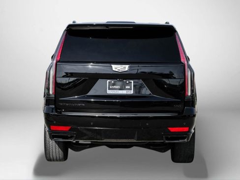 Used 2021 Cadillac Escalade Sport Platinum image 6
