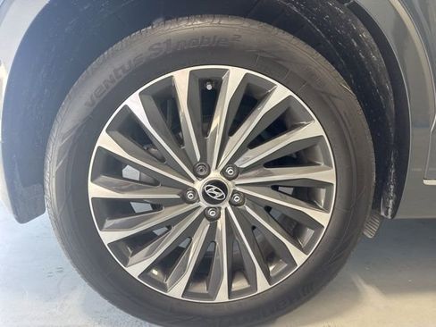 Used 2023 Hyundai Palisade Calligraphy image 6