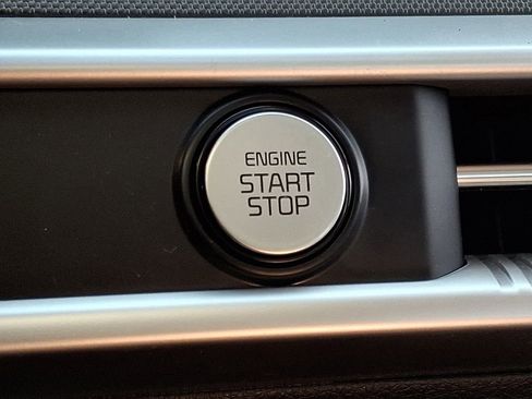 Used 2021 Kia K5 LXS image 23